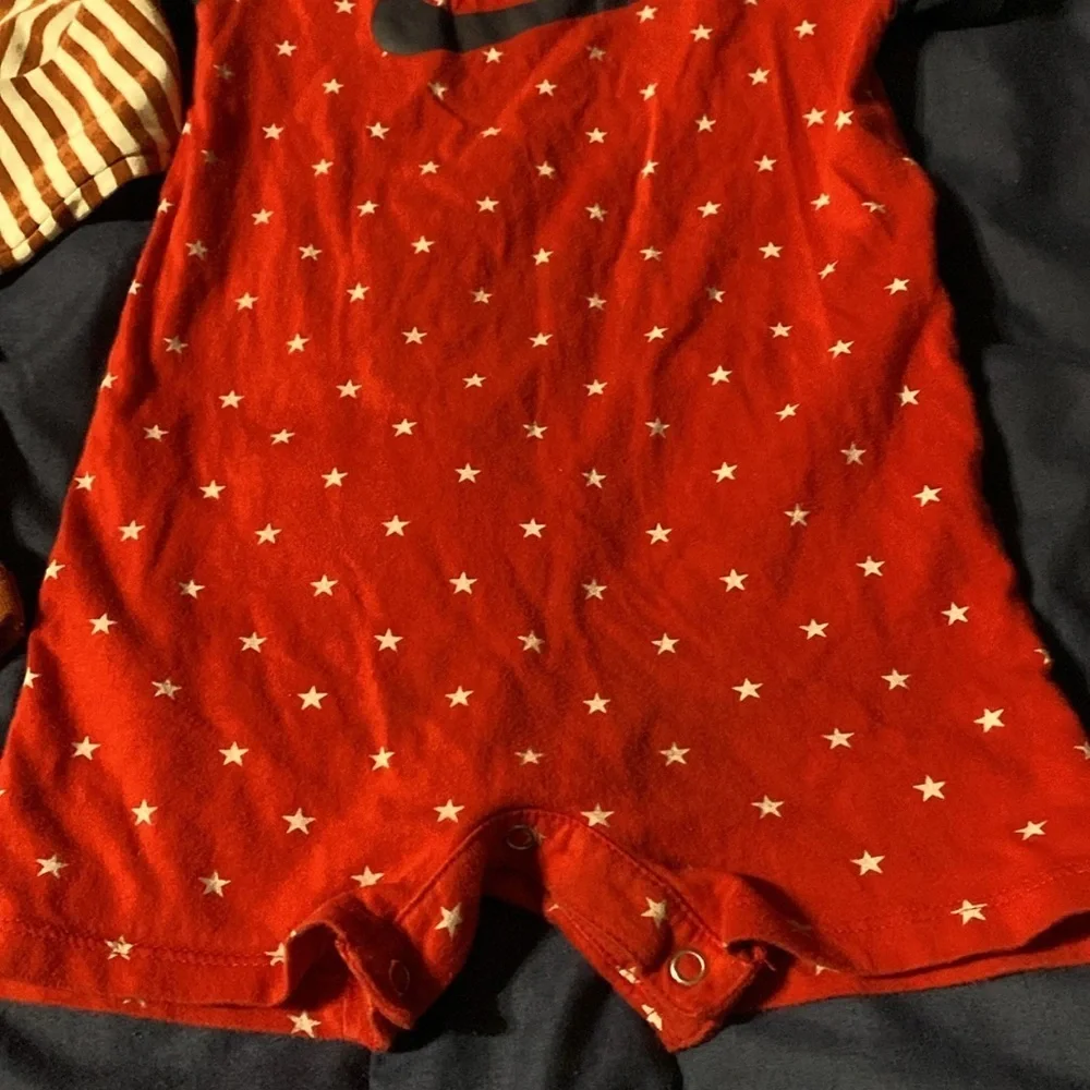 Two 18-24 Month Rompers - Picture 3 of 13